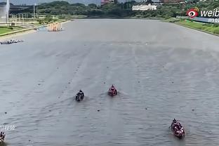 日本女足在友谊赛2-0战胜巴西女足！